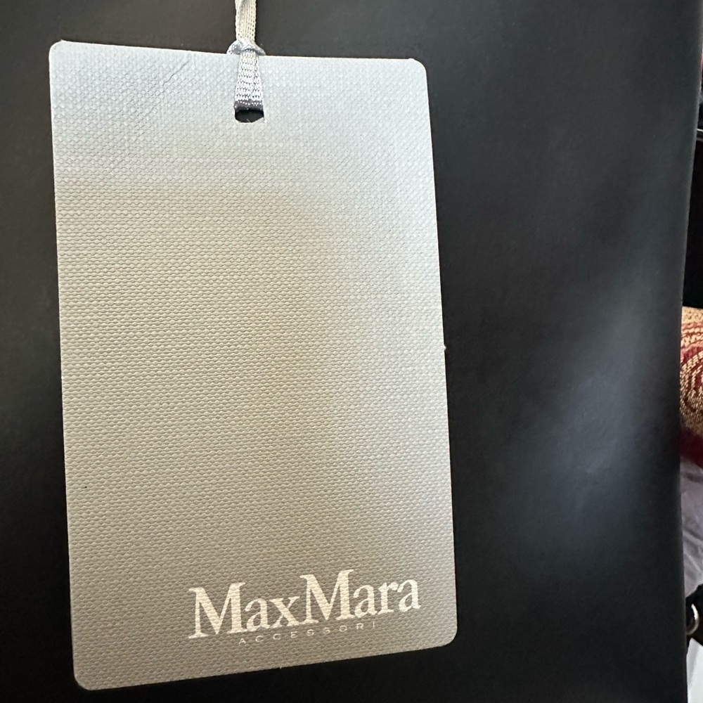NWT MaxMara Black  Large Travel  Bag - Picture 5 of 11